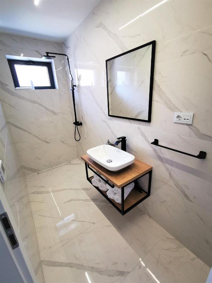 Spa Apartment Vito ヴォディツェ エクステリア 写真